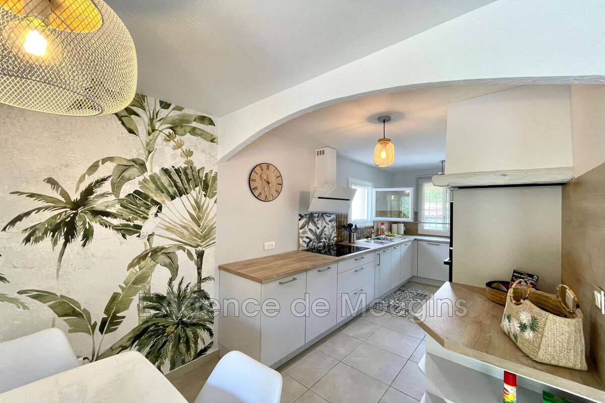 Maison 75 m² à Mougins  - photo 9
