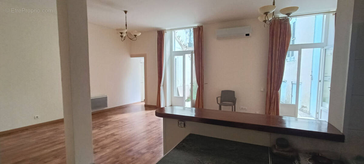 Appartement à NIMES
