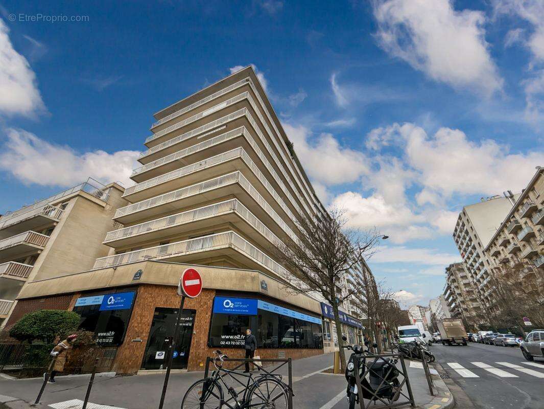 Appartement à PARIS-20E