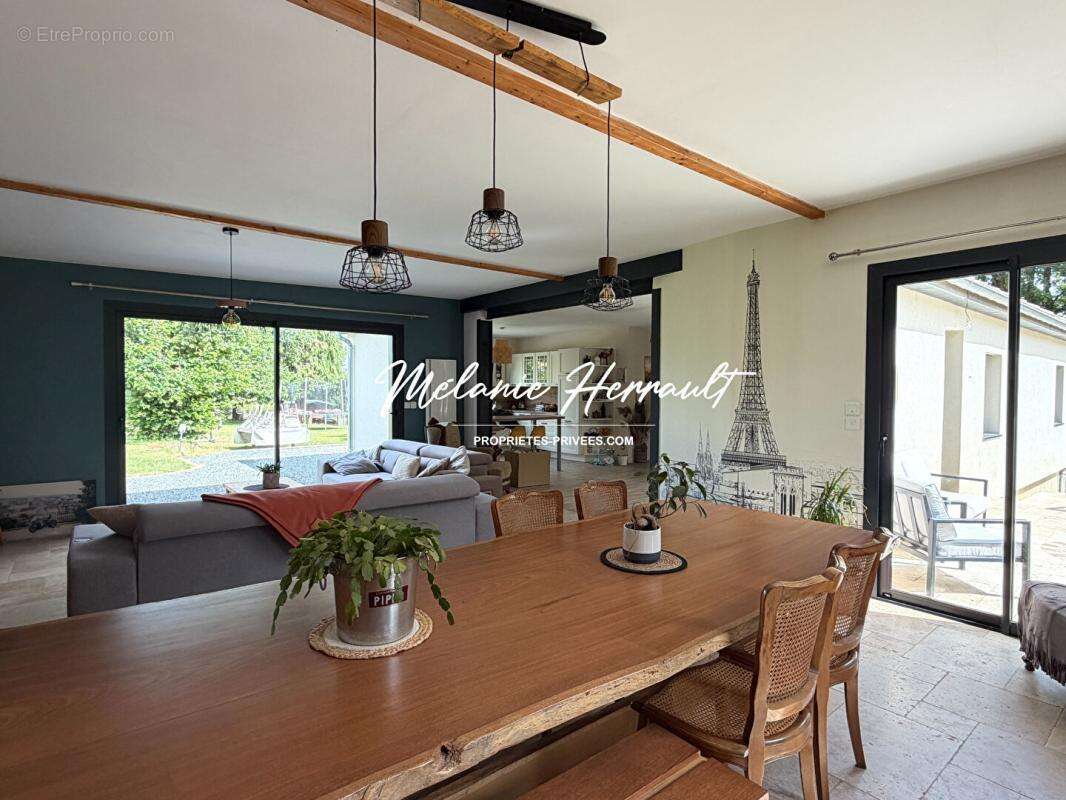 Maison à PARIGNE-L'EVEQUE