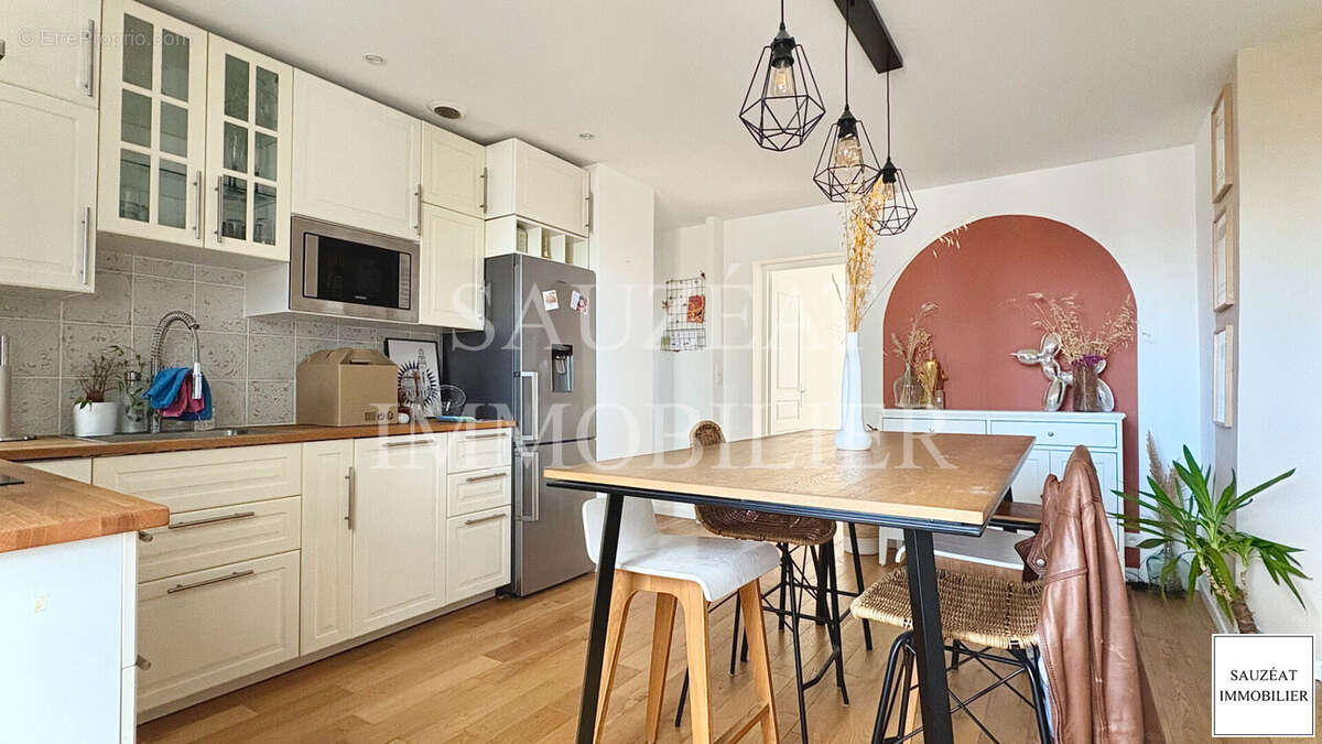 Appartement à MONTROUGE