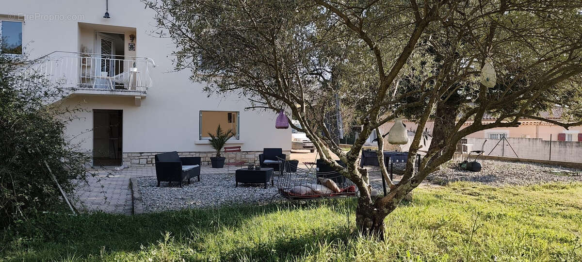 Maison à BAGNOLS-SUR-CEZE