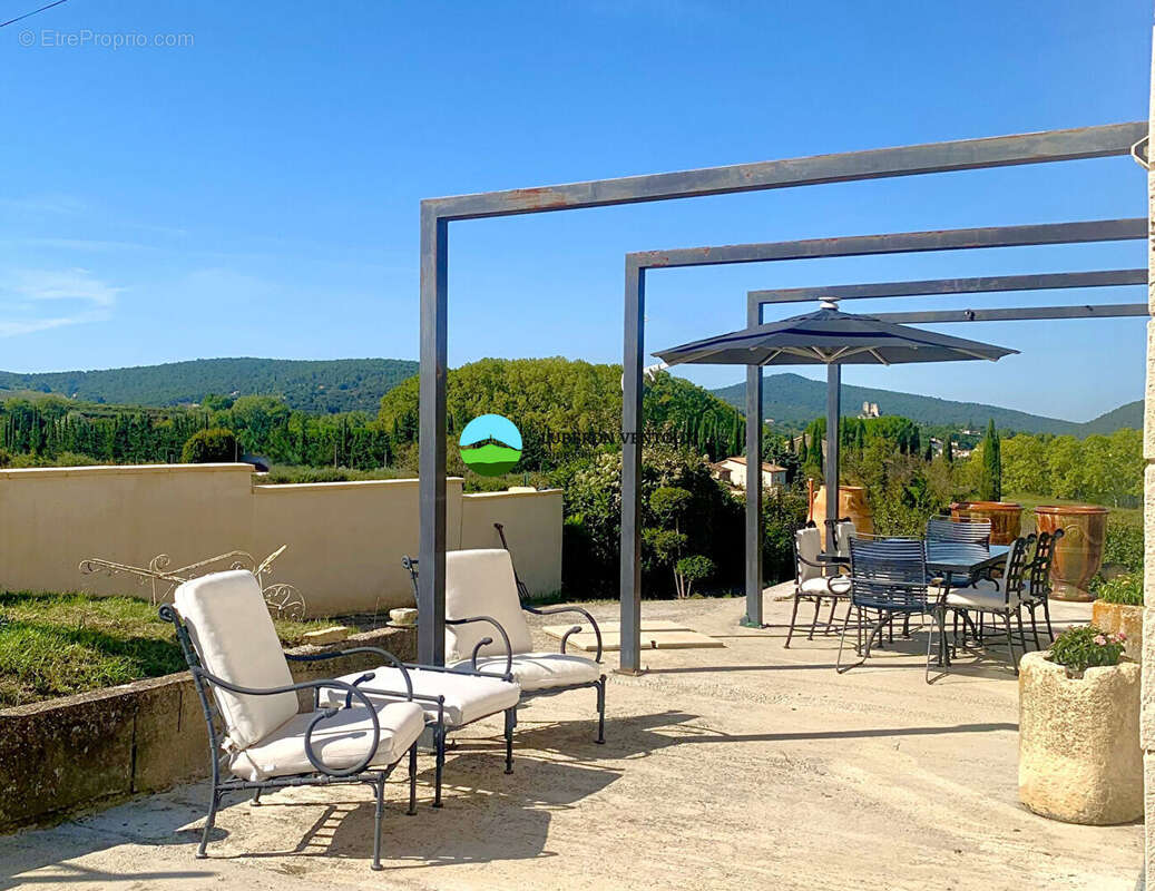 Maison à SAINT-MARCELLIN-LES-VAISON