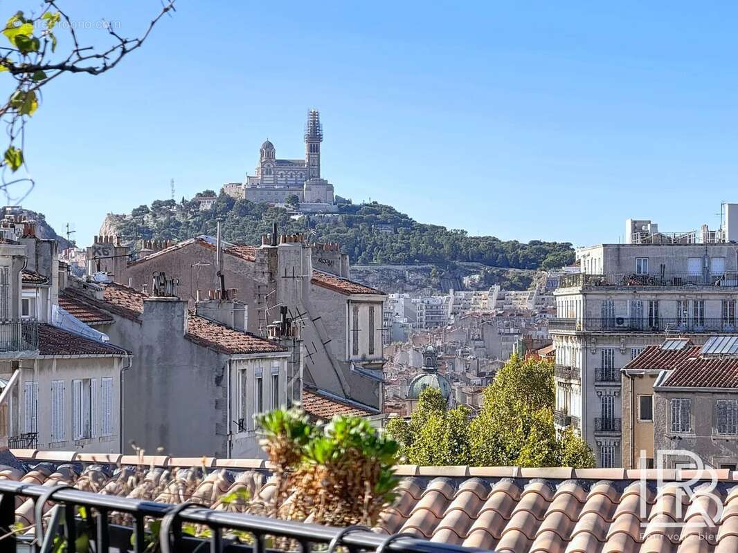 Appartement à MARSEILLE-6E