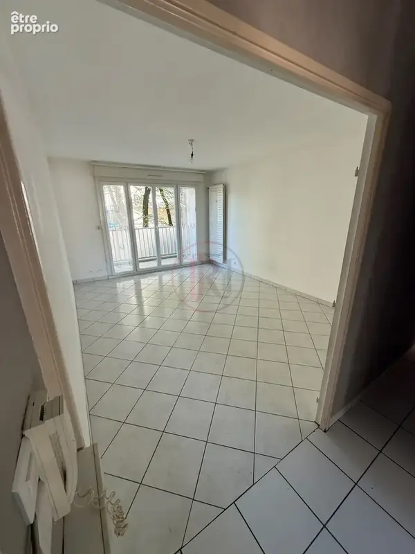 Appartement de 65m2 avec balcon et garage - photo 3