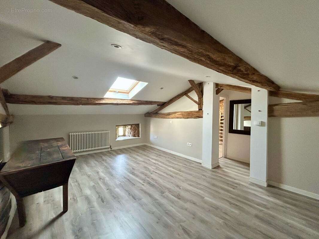 Maison à CAUNAY