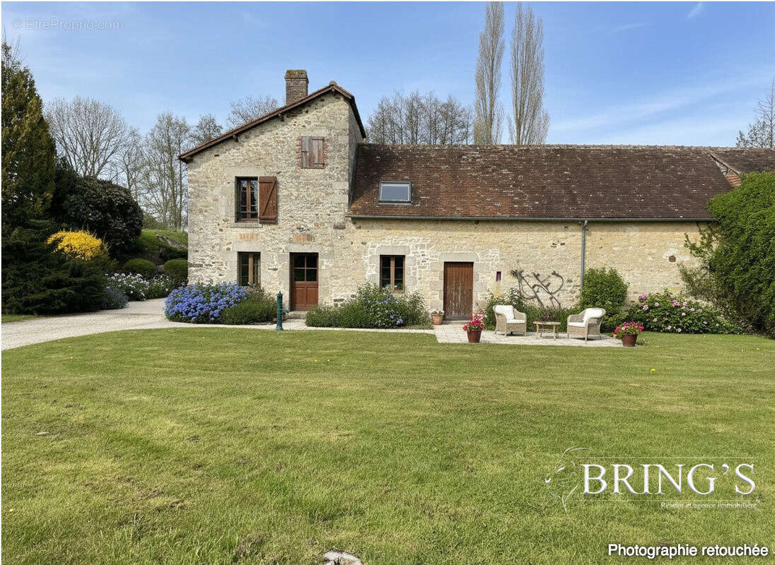 Maison à ARCONNAY