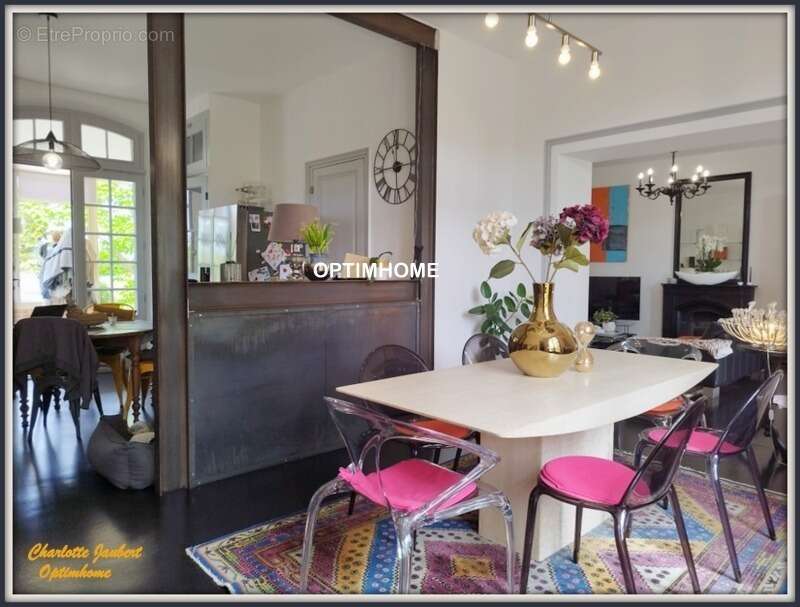 Maison à AUBETERRE-SUR-DRONNE