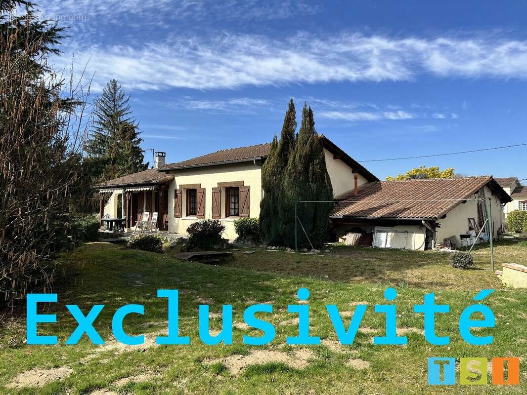 Maison à MONTREJEAU