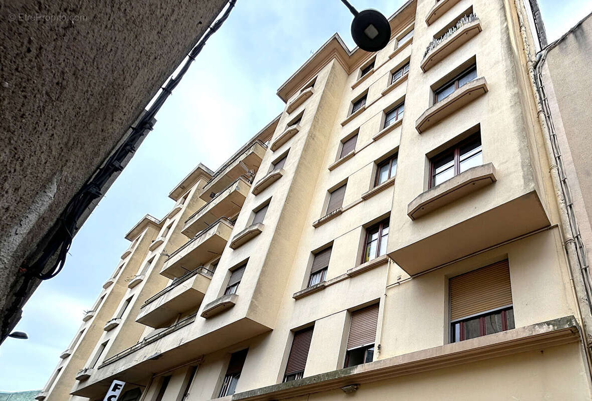 Appartement à CARCASSONNE