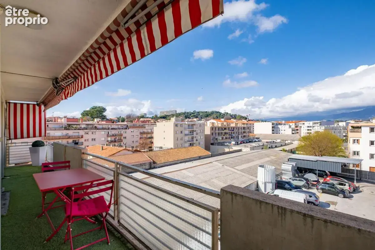 Appartement lumineux 4P avec extérieurs à Cagnes-sur-Mer - photo 14