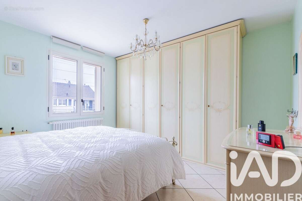 Photo 7 - Maison à MORANGIS