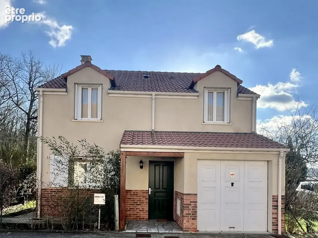 Maison à COURDIMANCHE