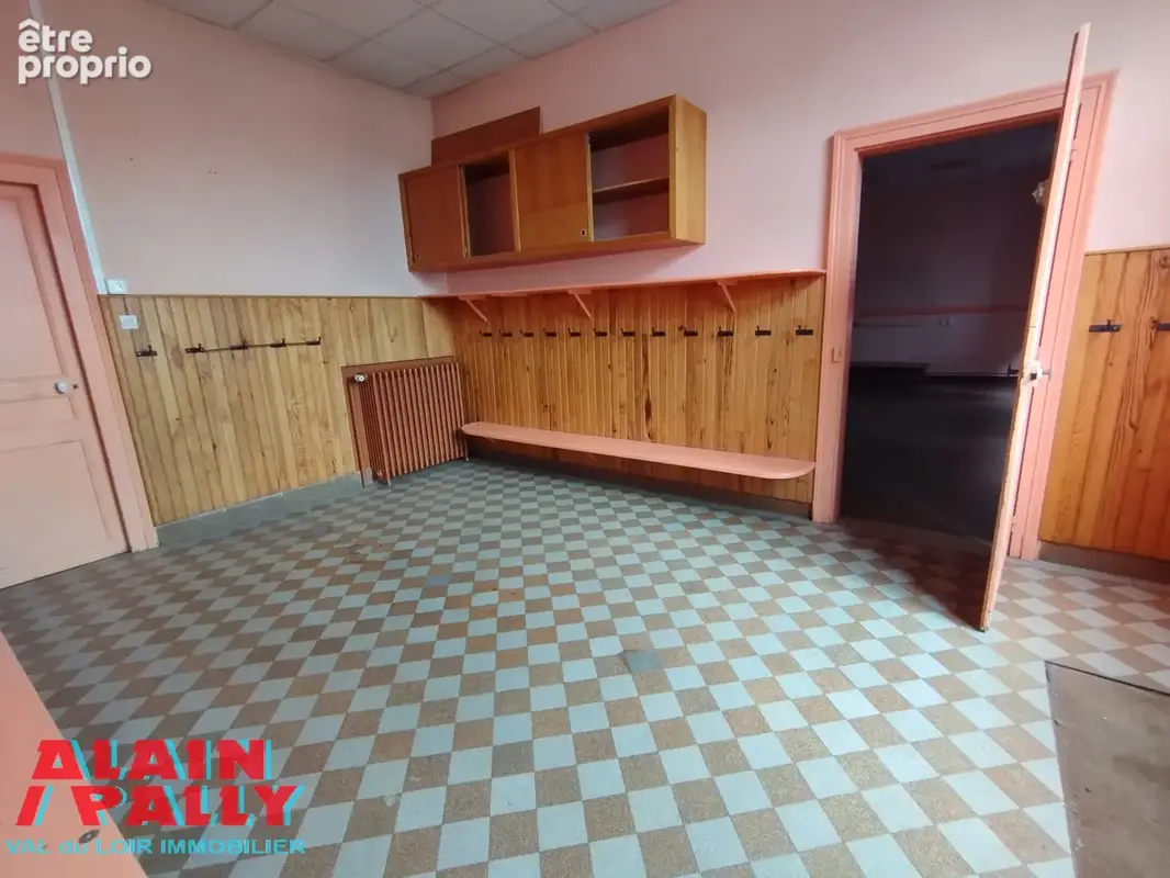 Cloyes centre - photo 9