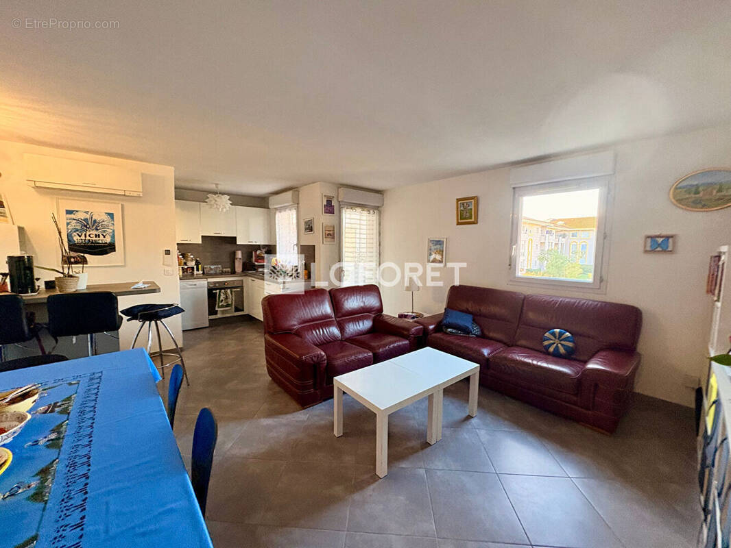 Appartement à LATTES