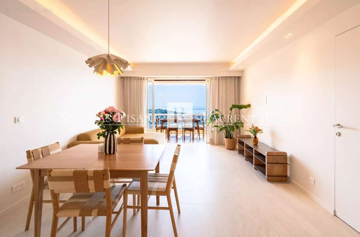 Appartement à VILLEFRANCHE-SUR-MER