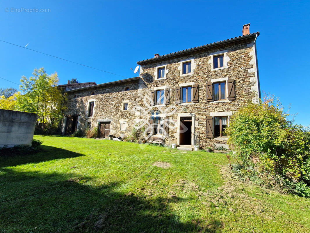 Maison à LA CHAISE-DIEU