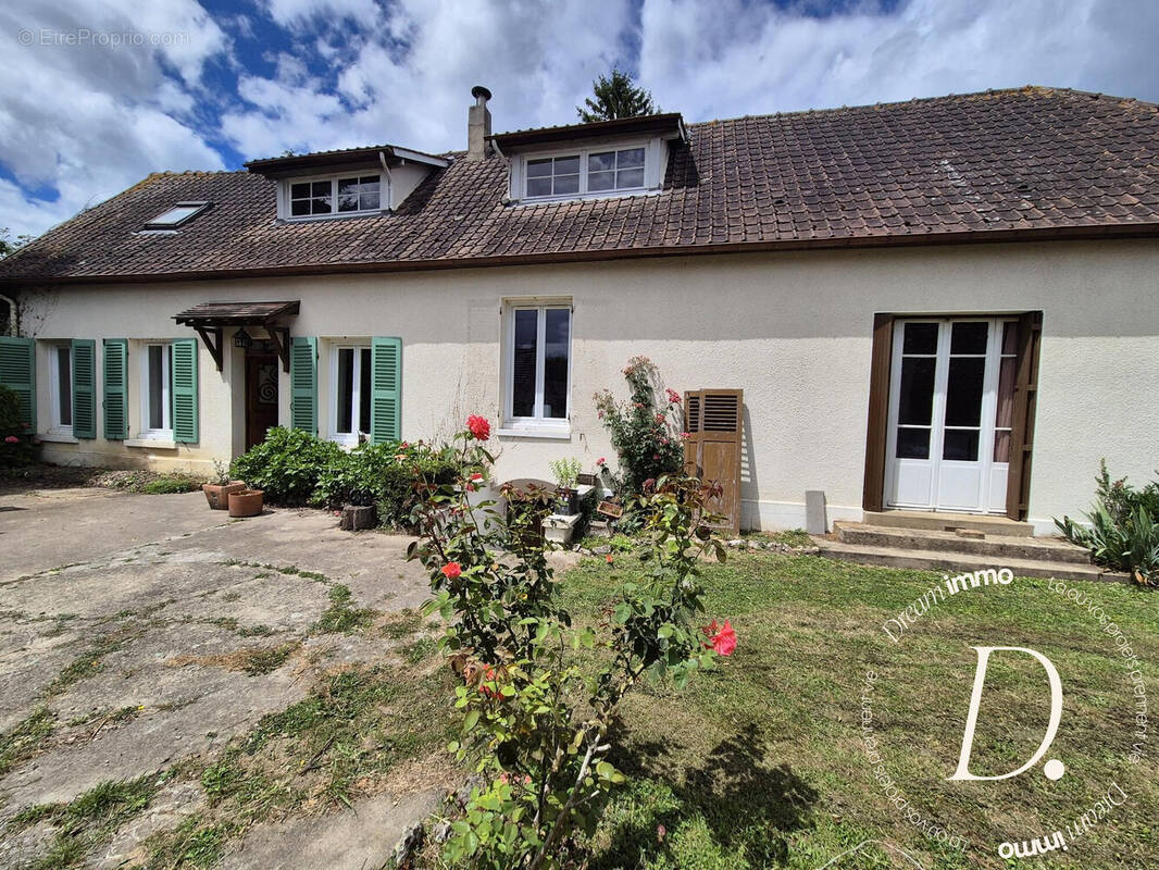 Maison à GASNY