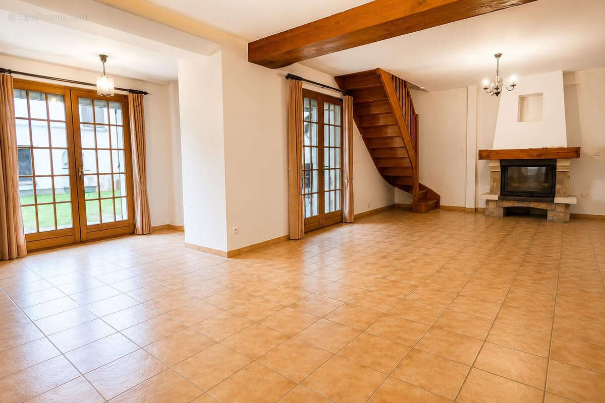 Maison à NEZEL