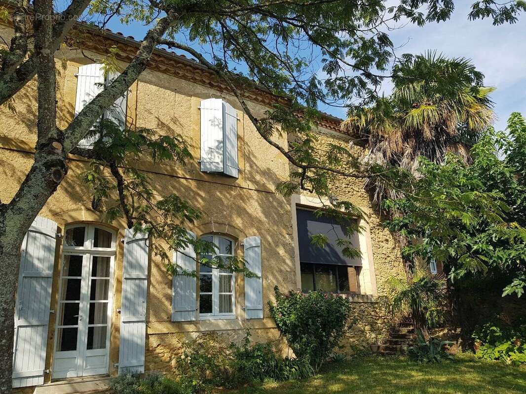 Elegante maison de village  avec vues - photo 3