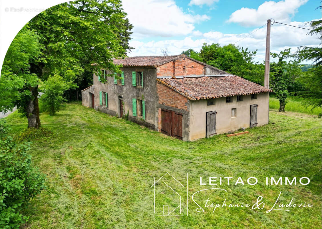 Maison à LACROISILLE