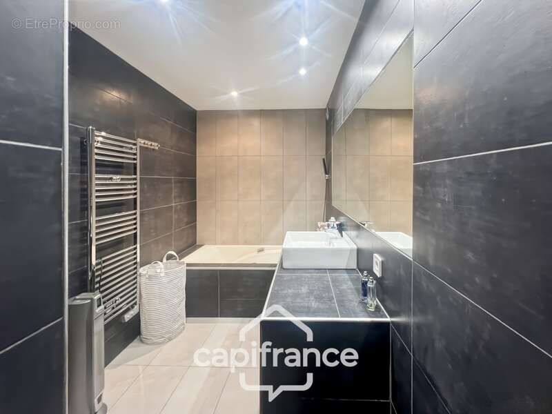 Maison à LE LAVANDOU