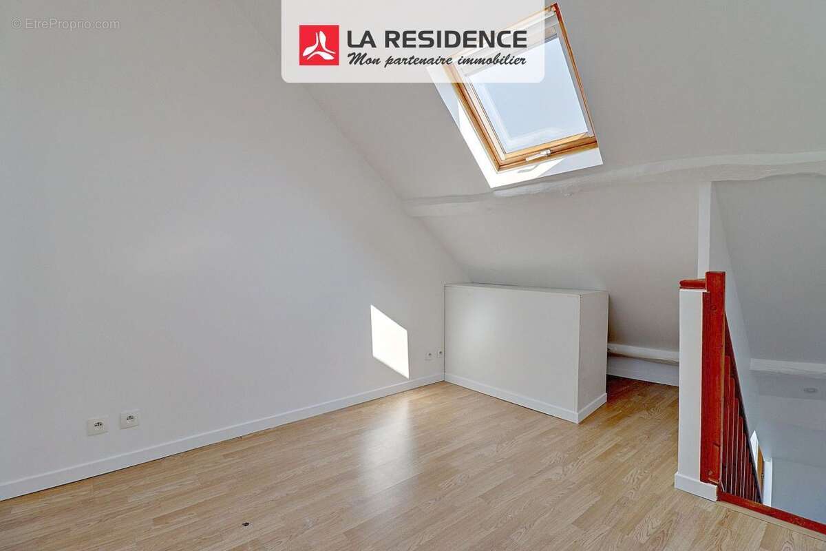 Appartement 30 m² à Poissy  - photo 4