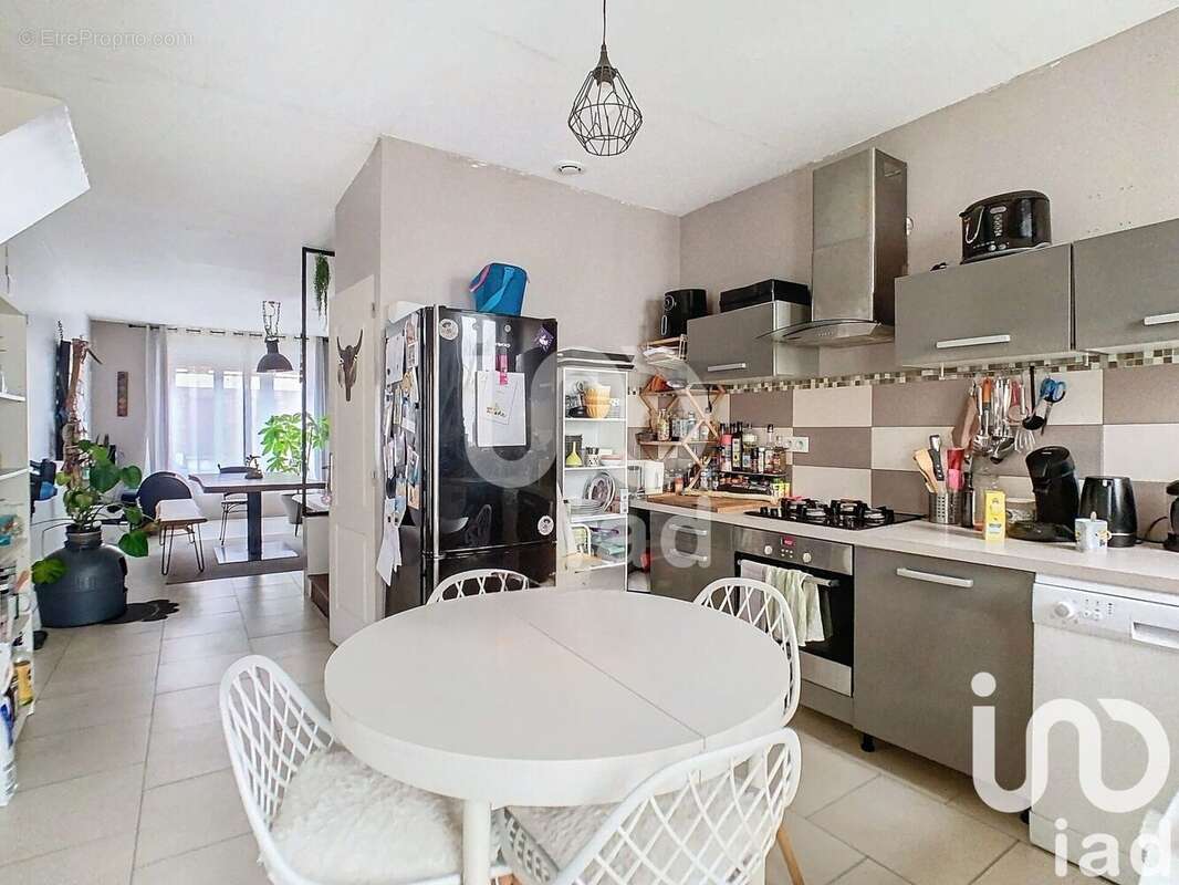 Photo 3 - Maison à FERE-CHAMPENOISE