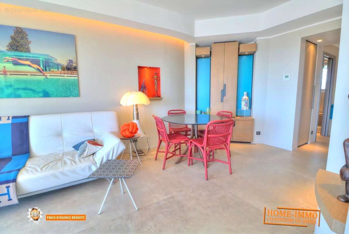 Appartement à VILLENEUVE-LOUBET