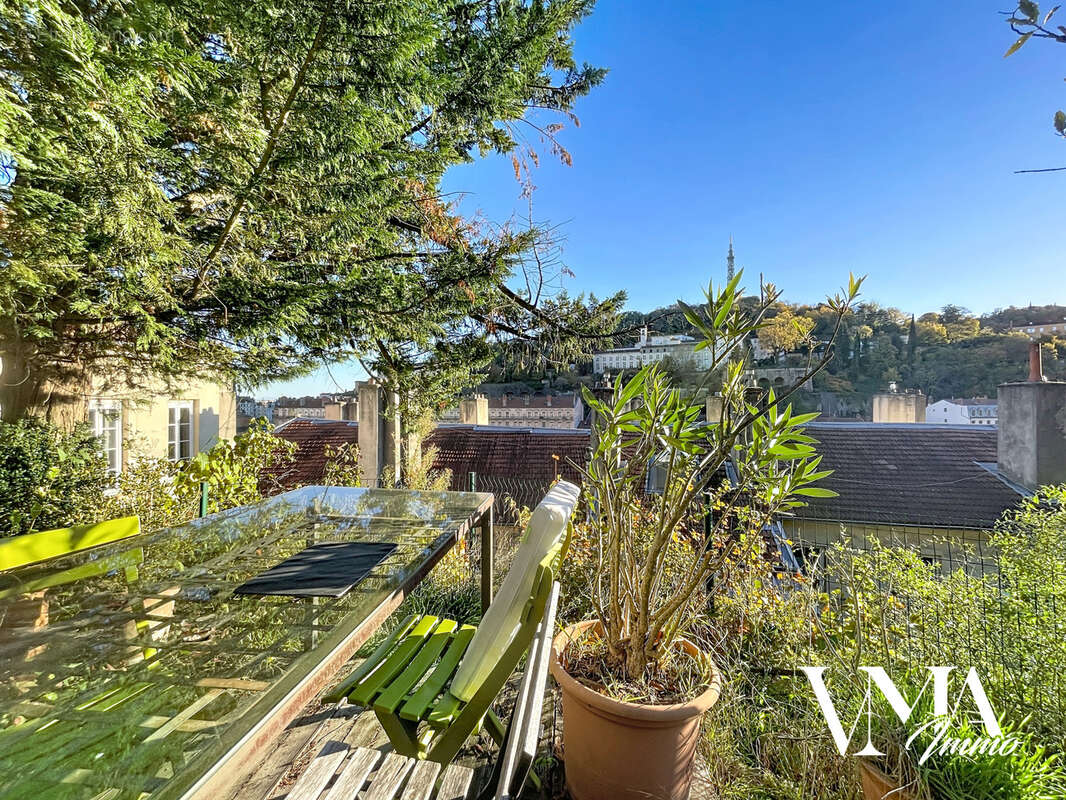 Appartement à LYON-1E