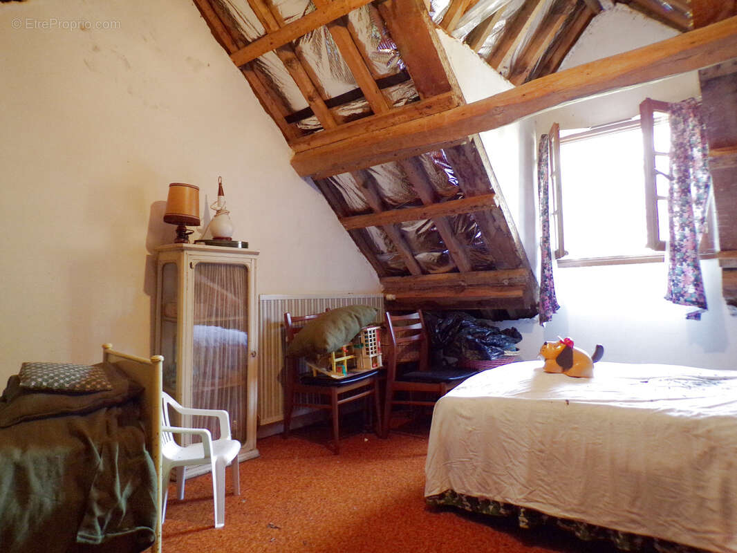 Maison à VILLEMANOCHE