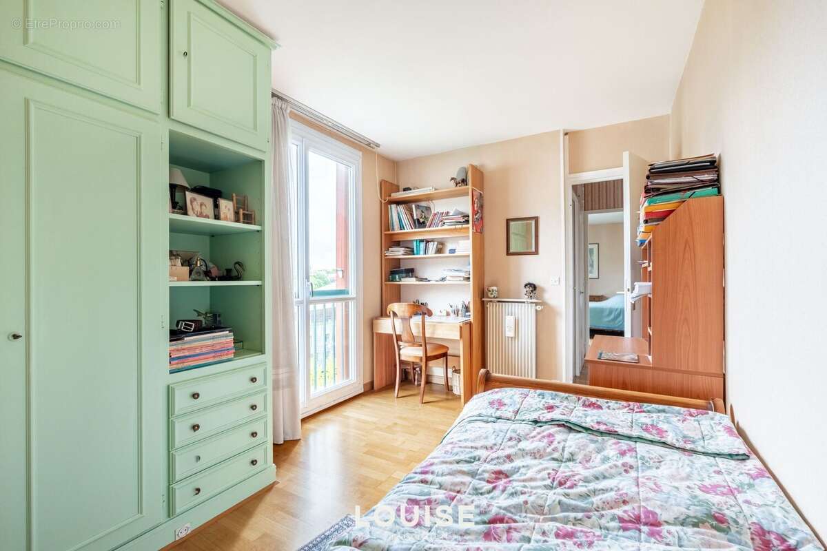 Appartement à CHAVILLE