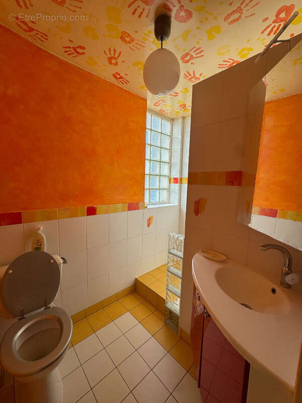 Appartement à PARIS-19E