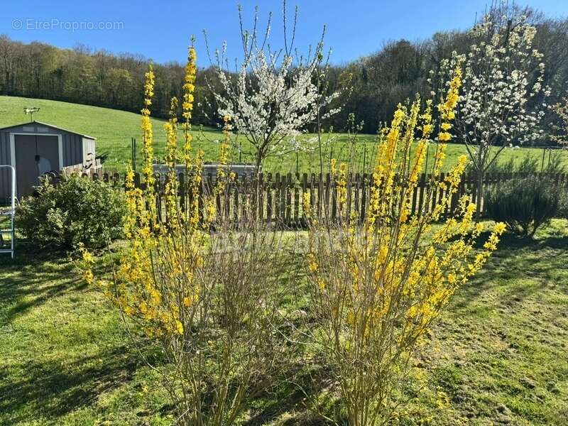 Maison à RESSONS-LE-LONG