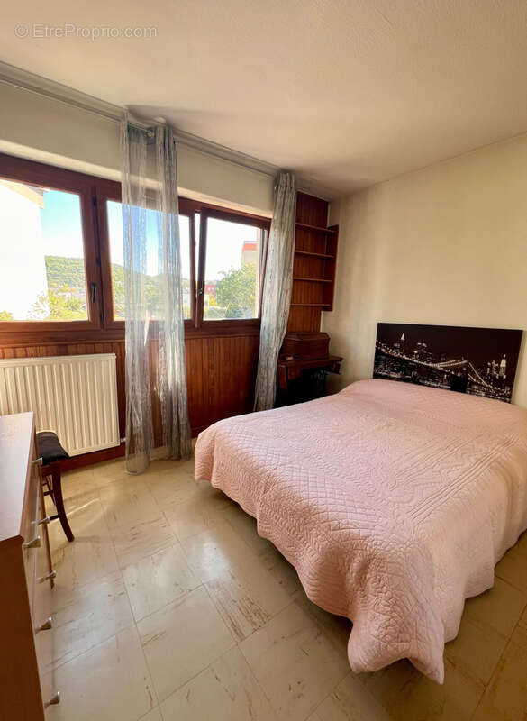 Maison à ECHIROLLES