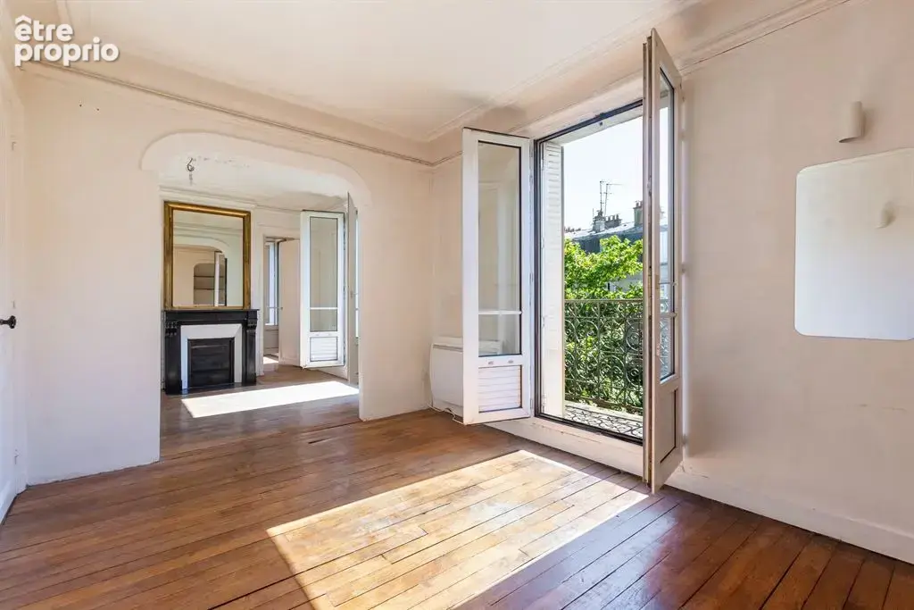 Appartement à PARIS-11E