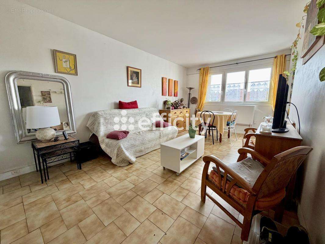 Appartement à LONGJUMEAU