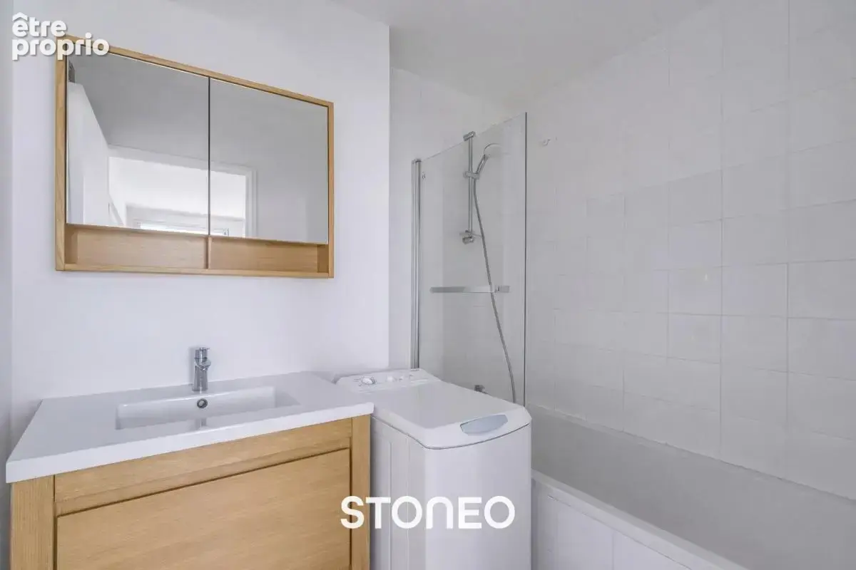 Paris 17ème  rue de tocqueville  2 pièces 44 m²  2,5 m² balcon  4ème étage - photo 7