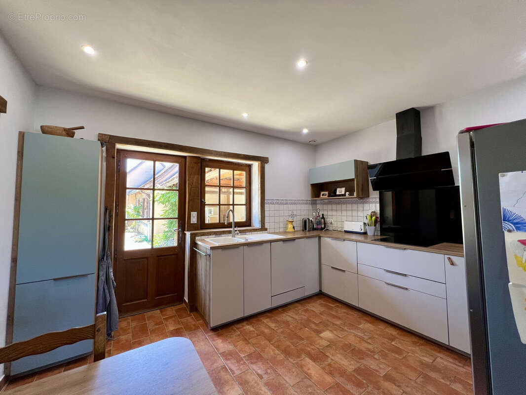 L'immobilier à 360o vous propose ce superbe complexe immobilier de caractère et d'exeption - photo 8