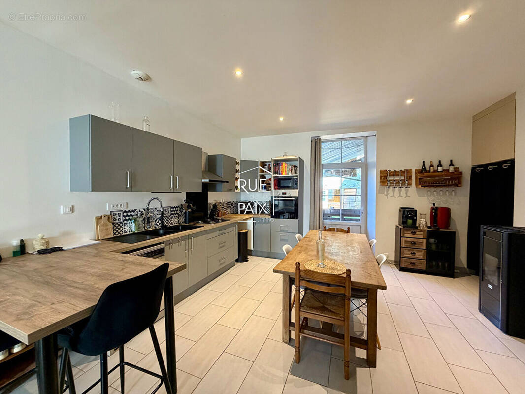 Maison à LA MOTHE-SAINT-HERAY