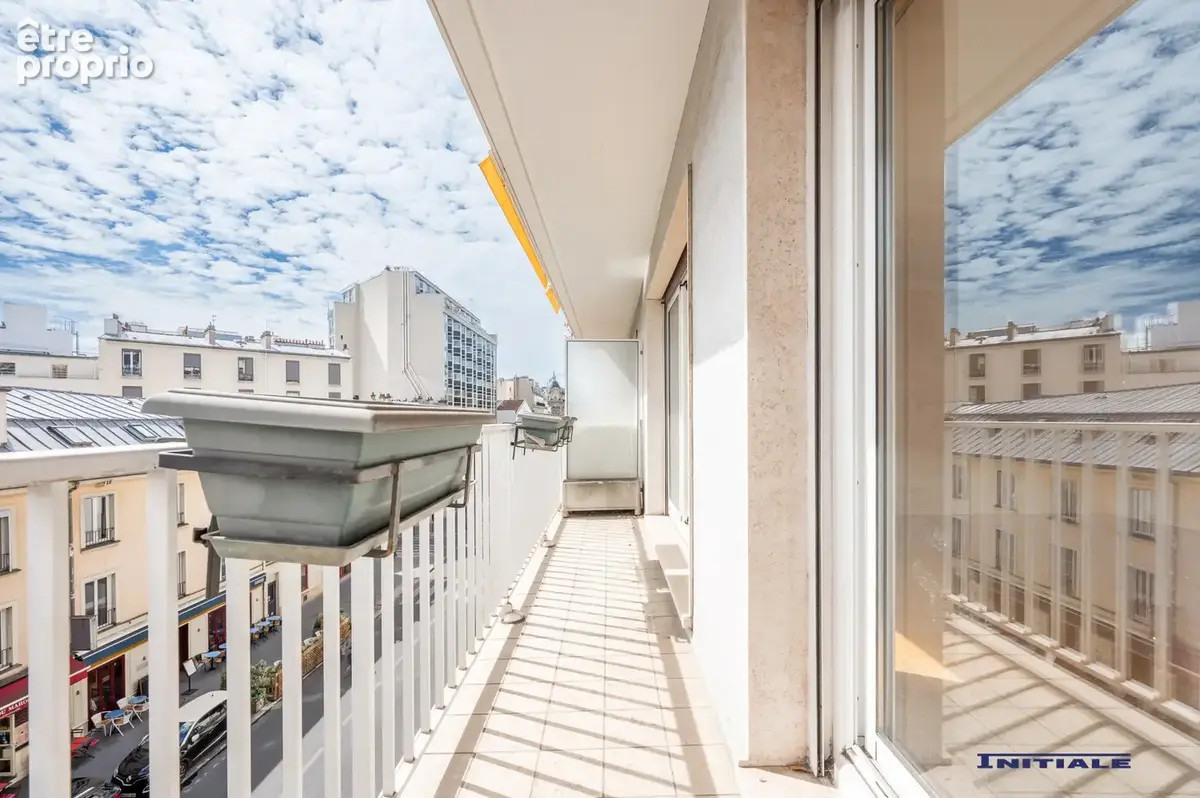 Grand 3 pièces & balcon 15ème Nord - photo 3