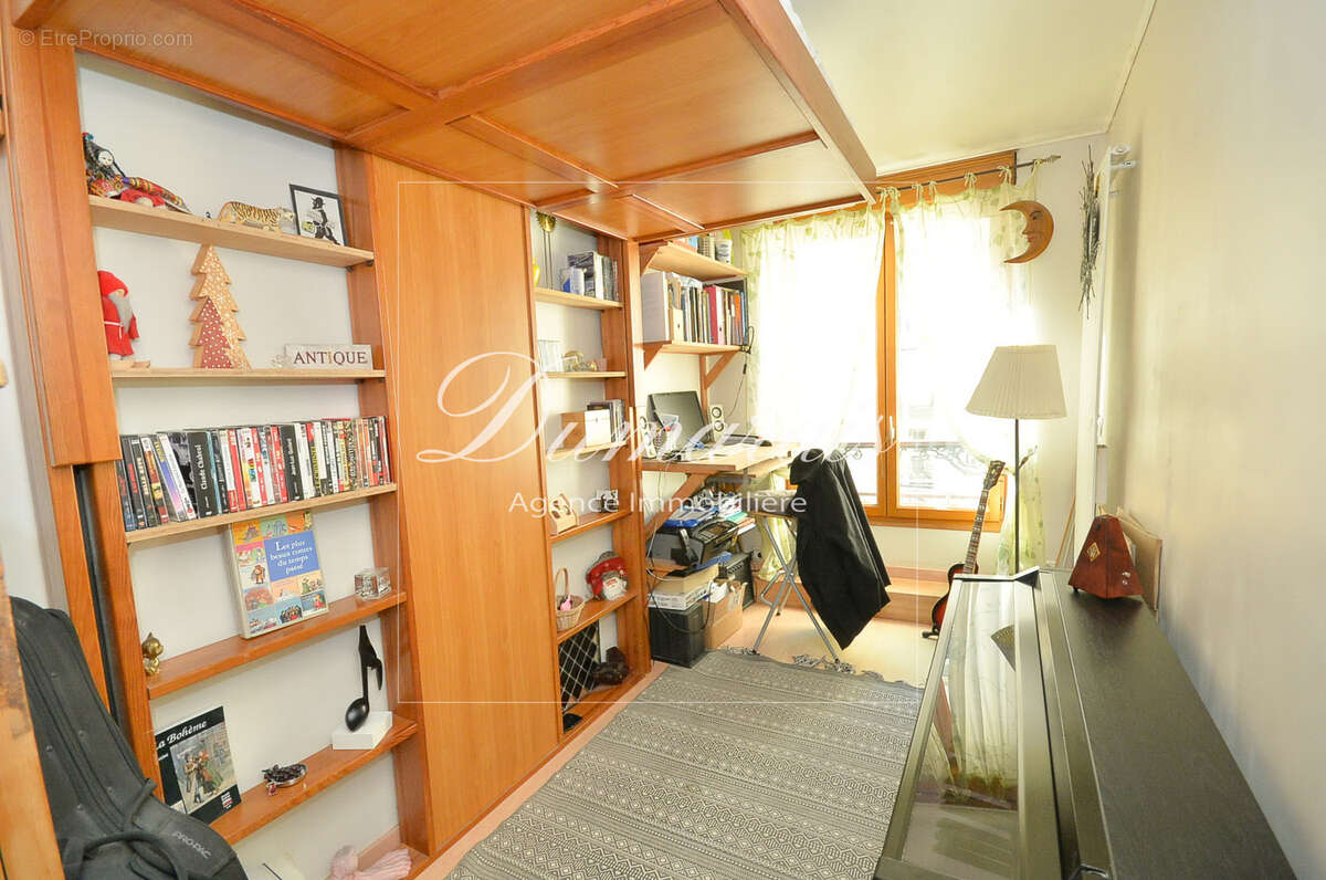 Appartement à PARIS-4E