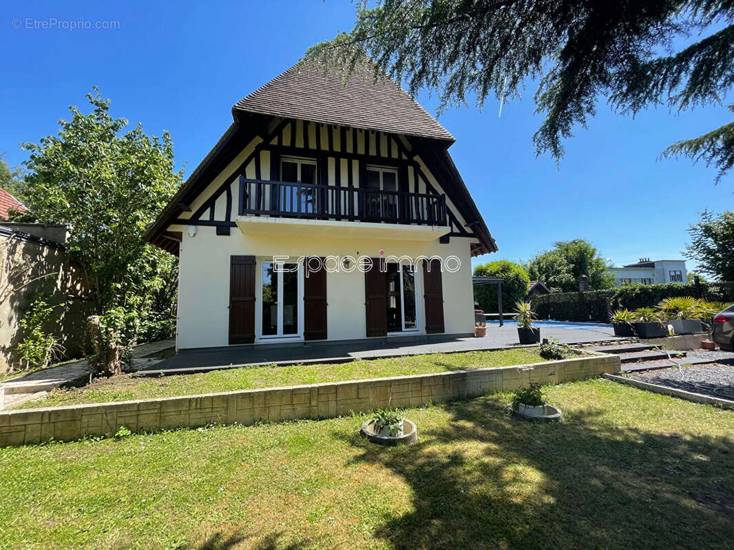 Villa bois guillaume 6 chambres dependance garage - photo 2