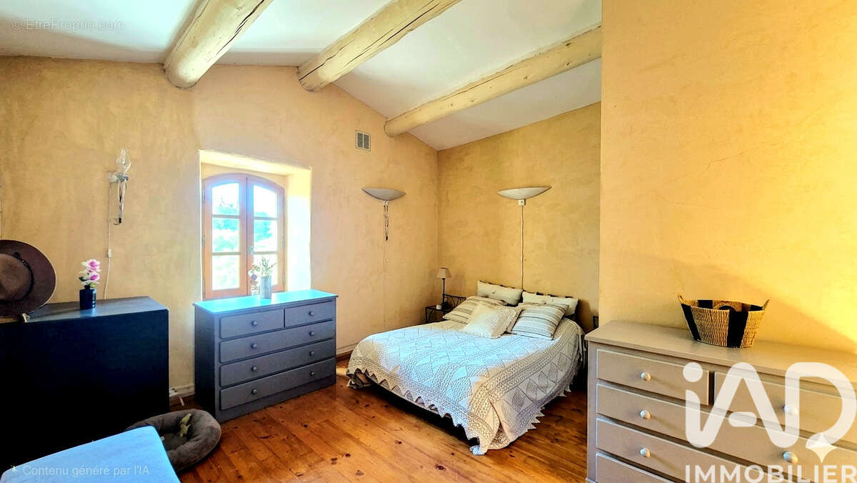 Maison 150 m² à Rustrel  - photo 7