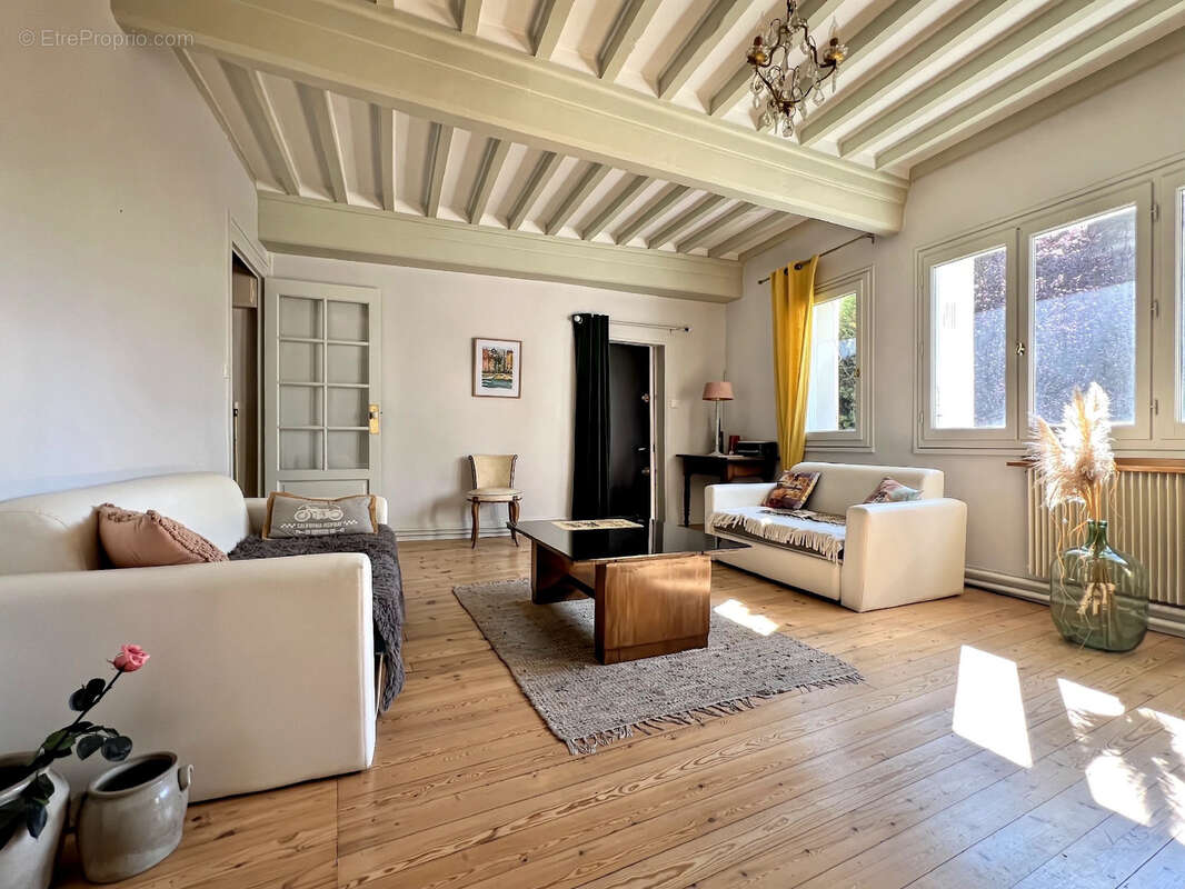 Maison à SAINT-LAURENT-D'AGNY