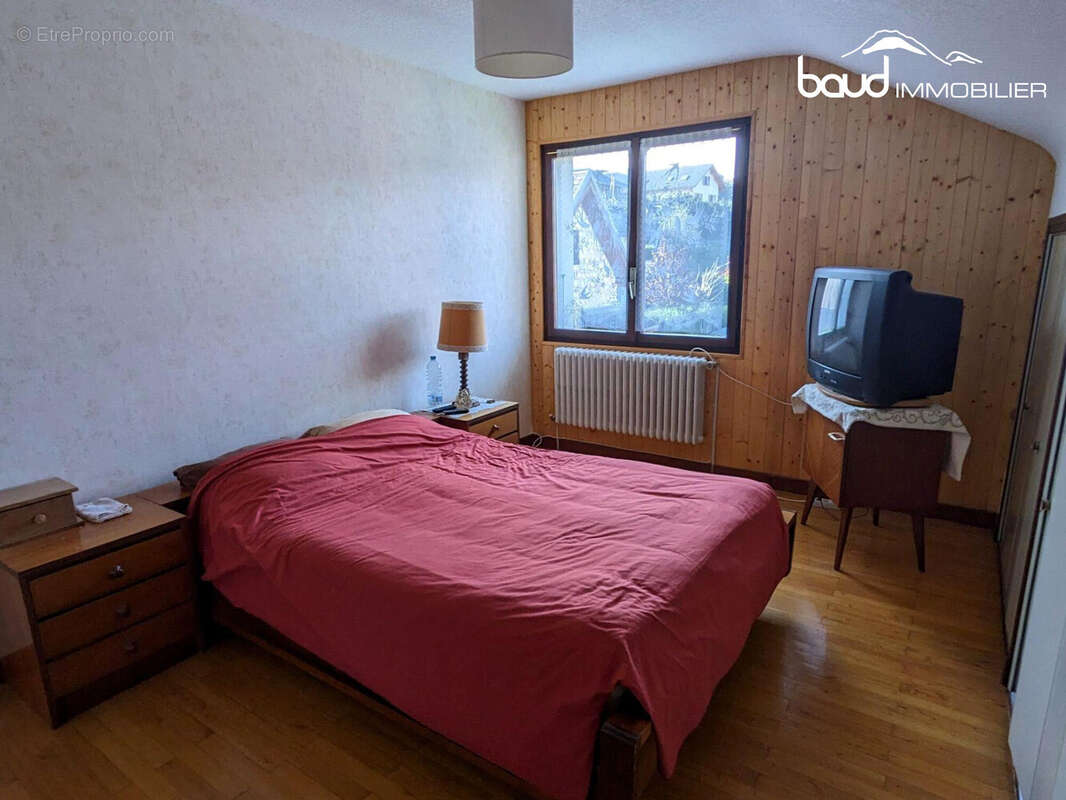 chambre 2ème étage - Maison à VILLARD-DE-LANS