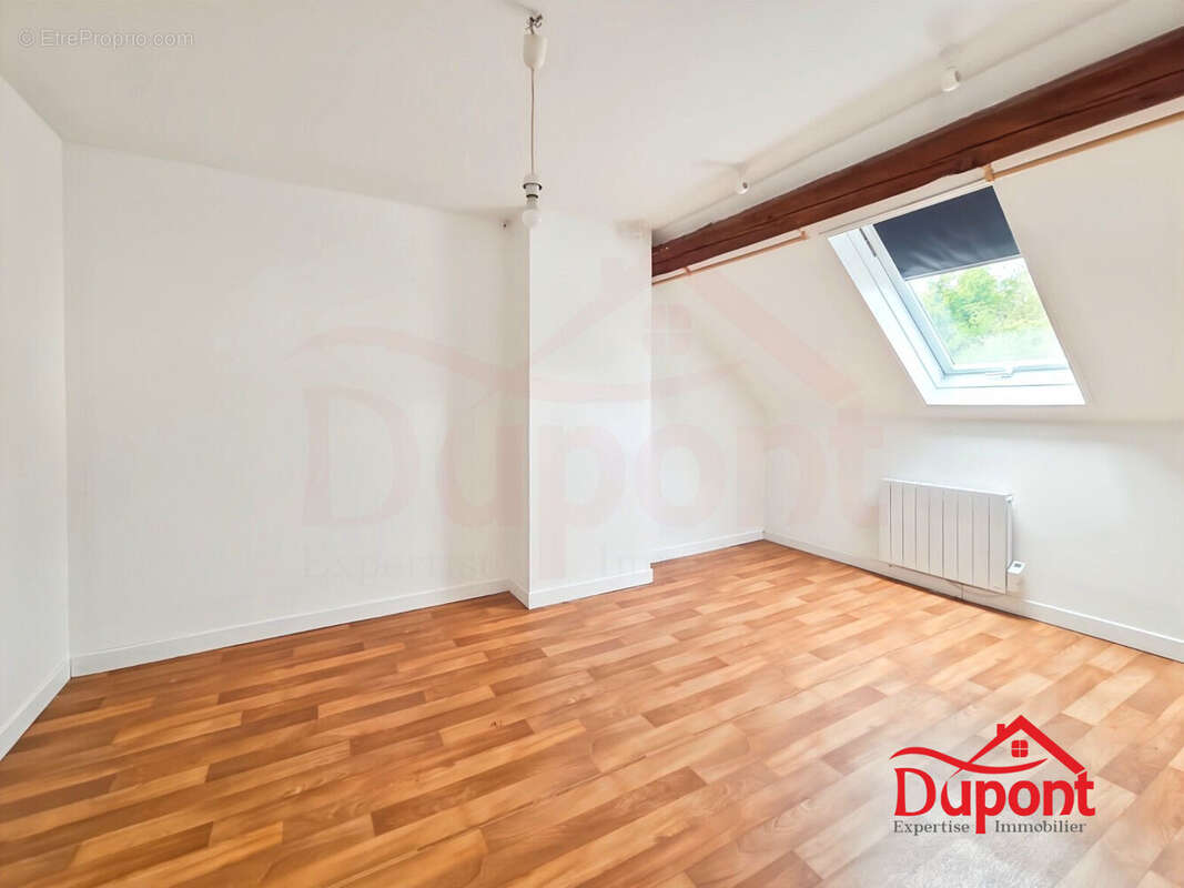 Appartement 100 m² à Cambrai  - photo 7