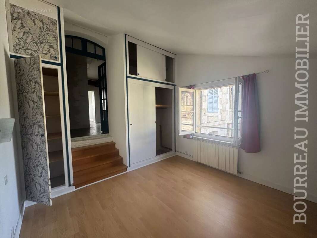 Appartement à JOIGNY