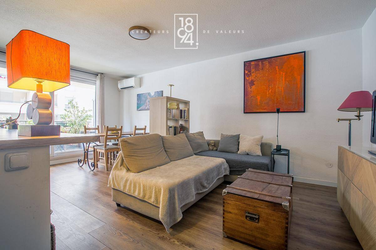 Appartement à MARSEILLE-10E