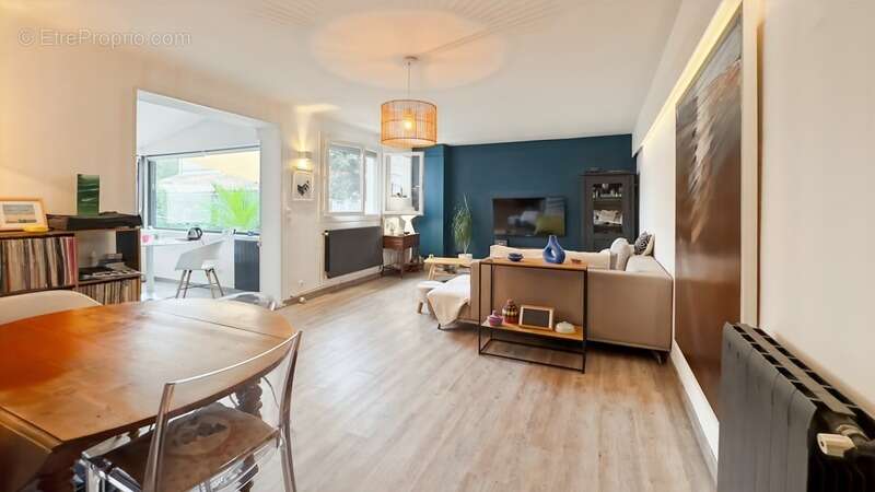 Appartement à SAINT-JEAN-DE-VEDAS